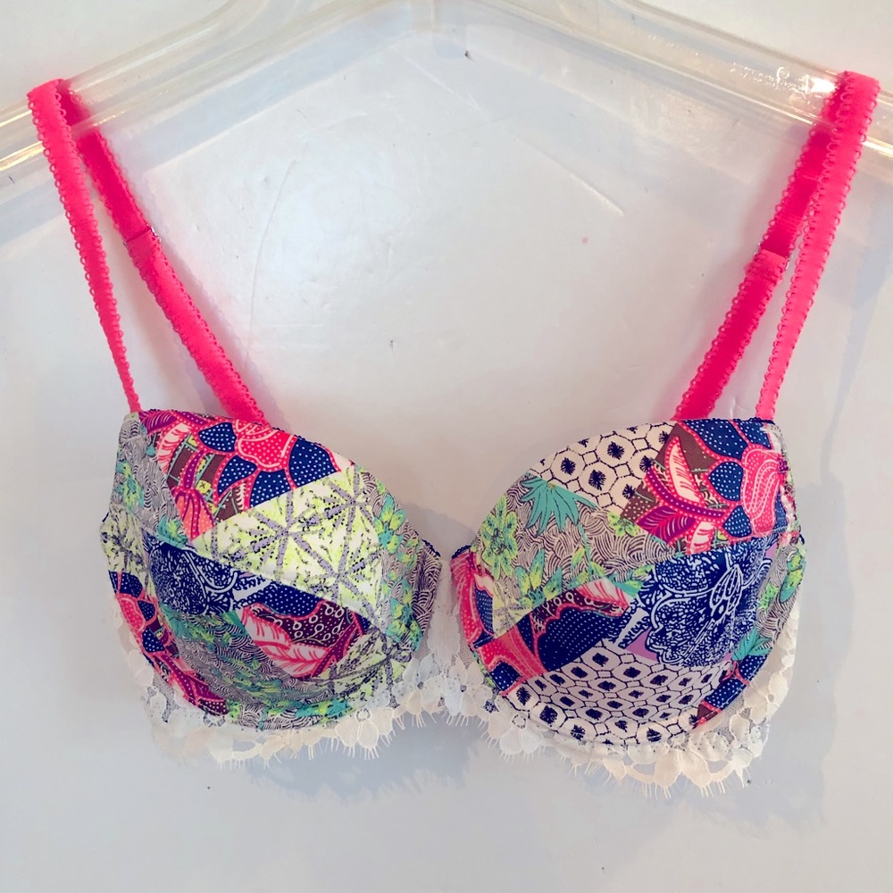 VICTORIA’S SECRET Dream Angels Lined Demi BRA 32DD